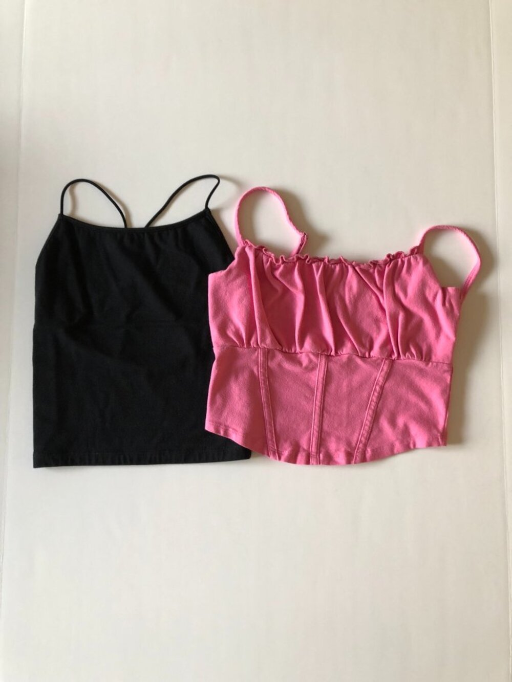 Hollister American Eagle Outfitters Cropped Camisole Buundle 2 Pink Black Size S